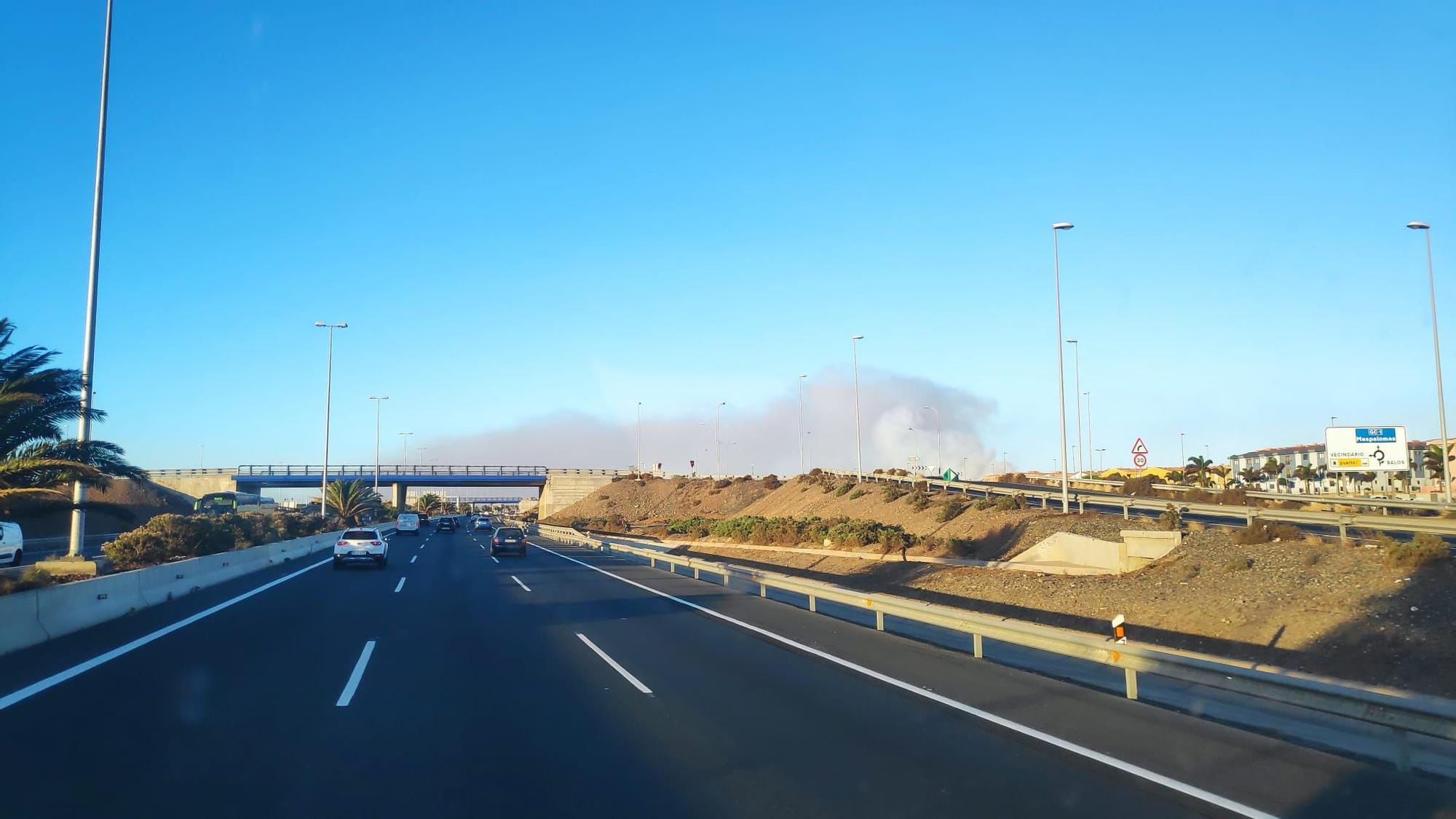 Incendio controlado en Aldea Blanca (San Bartolomé de Tirajana)