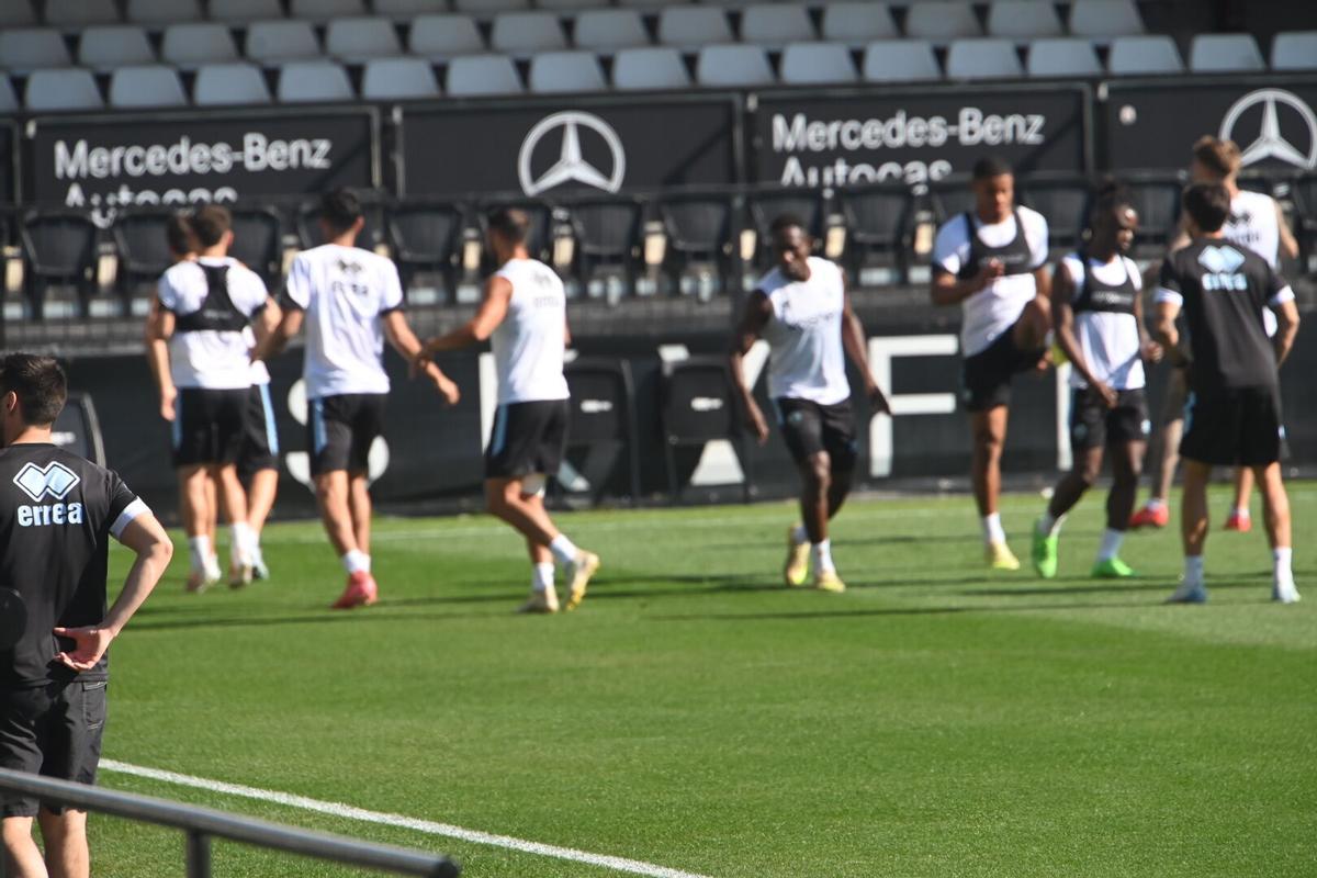 El equipo de Pablo Hernández prepara el partido contra el Burgos