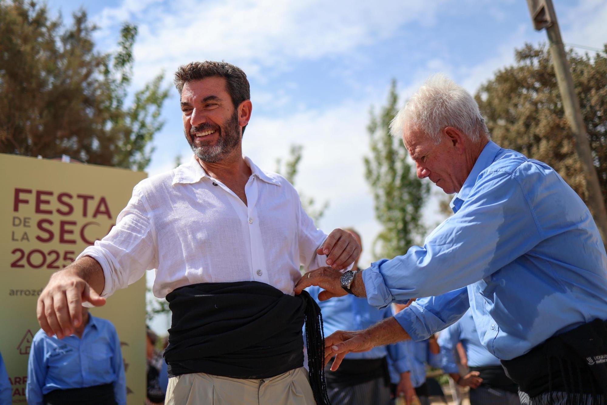 El puerto de Catarroja reúne a 5.000 personas en la Fiesta de la siega del arroz