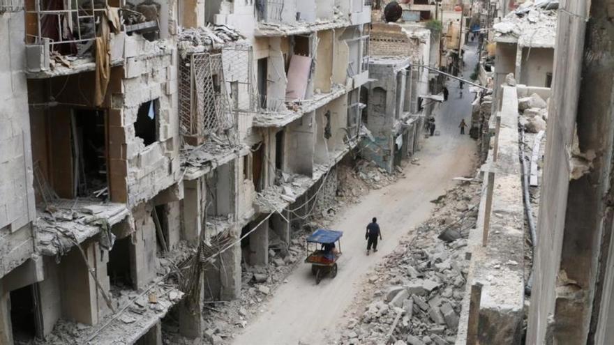 Un ataque aéreo mata a al menos 10 personas en Alepo