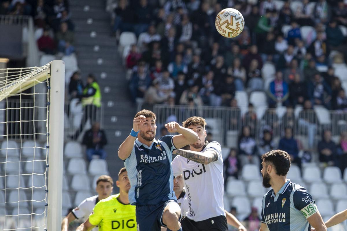 Fútbol. Partido correspondiente a la jornada 31 de Segunda División temporada 2025-2026 entre el Burgos CF y el Córdoba. Estadio Municipal de El Plantío Jacobo