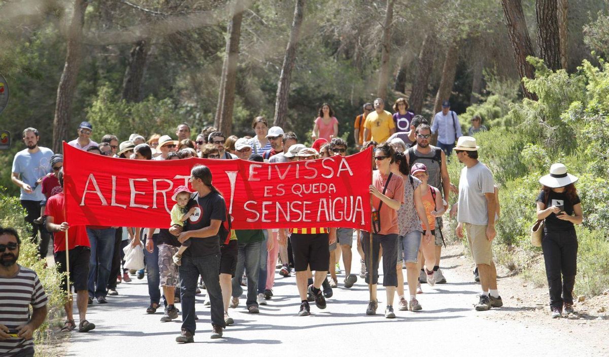 Alianza por el Agua en Ibiza: «No demonizamos las piscinas, pero hay que hacer un uso racional»