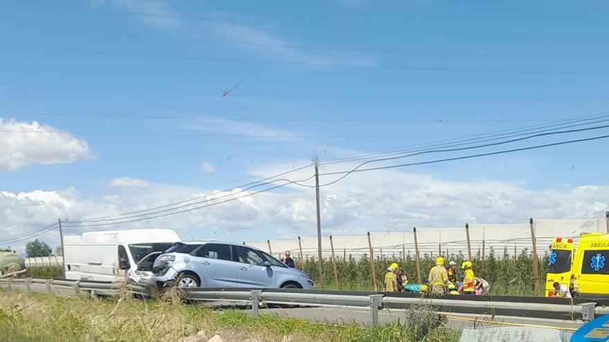 Un accident de trànsit a Gualta deixa tres ferits i fa tallar la GI-643