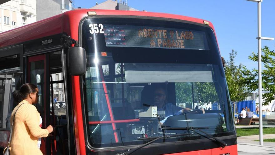 El bus urbano de A Coruña incrementa su servicio hasta situarse al 70% del habitual