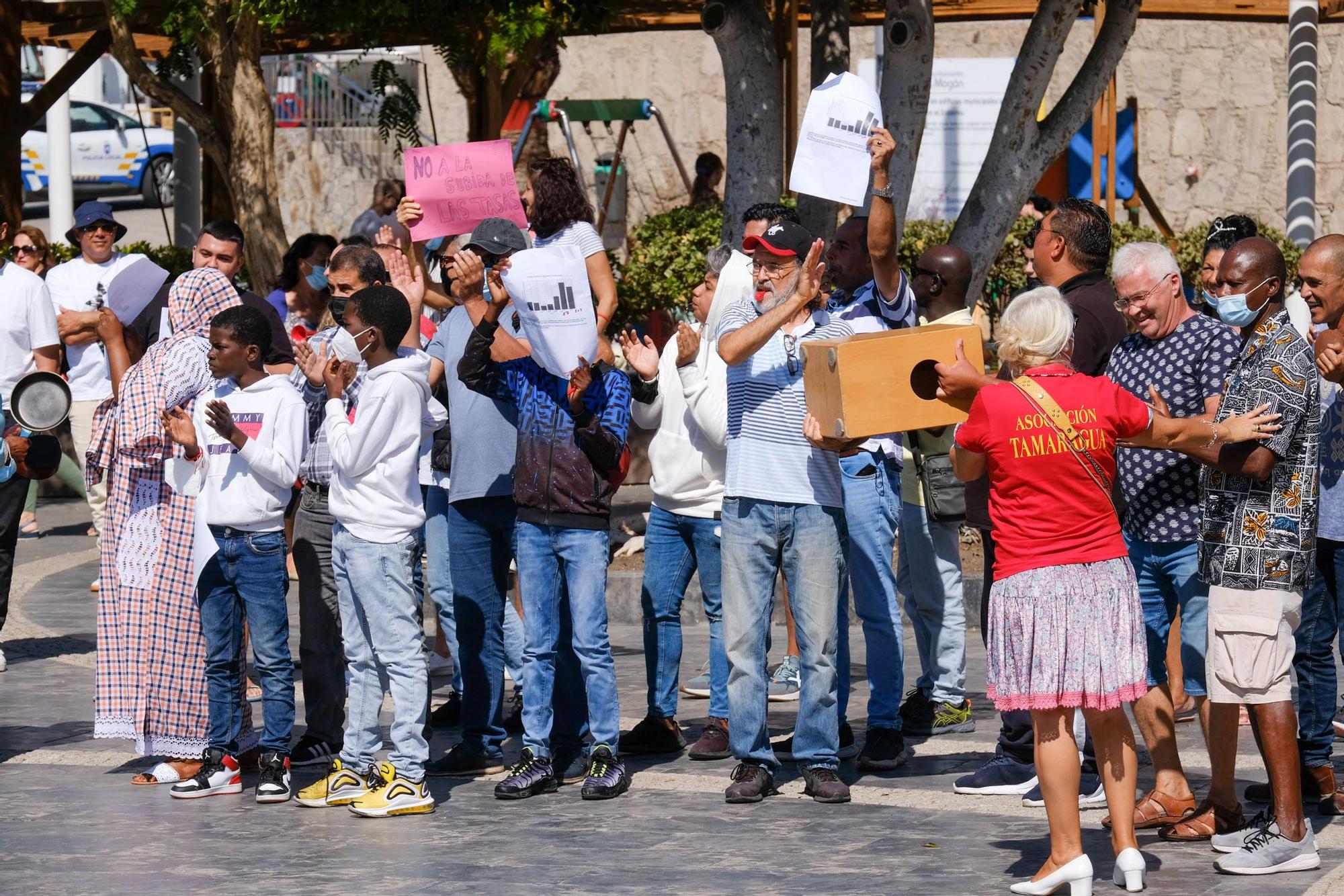 Cacerolada de los mercadilleros en Arguineguín