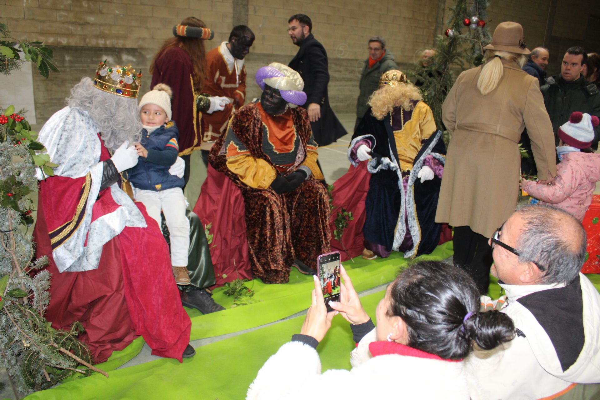 GALERÍA | El mágico recorrido de los Reyes Magos en Sanabria