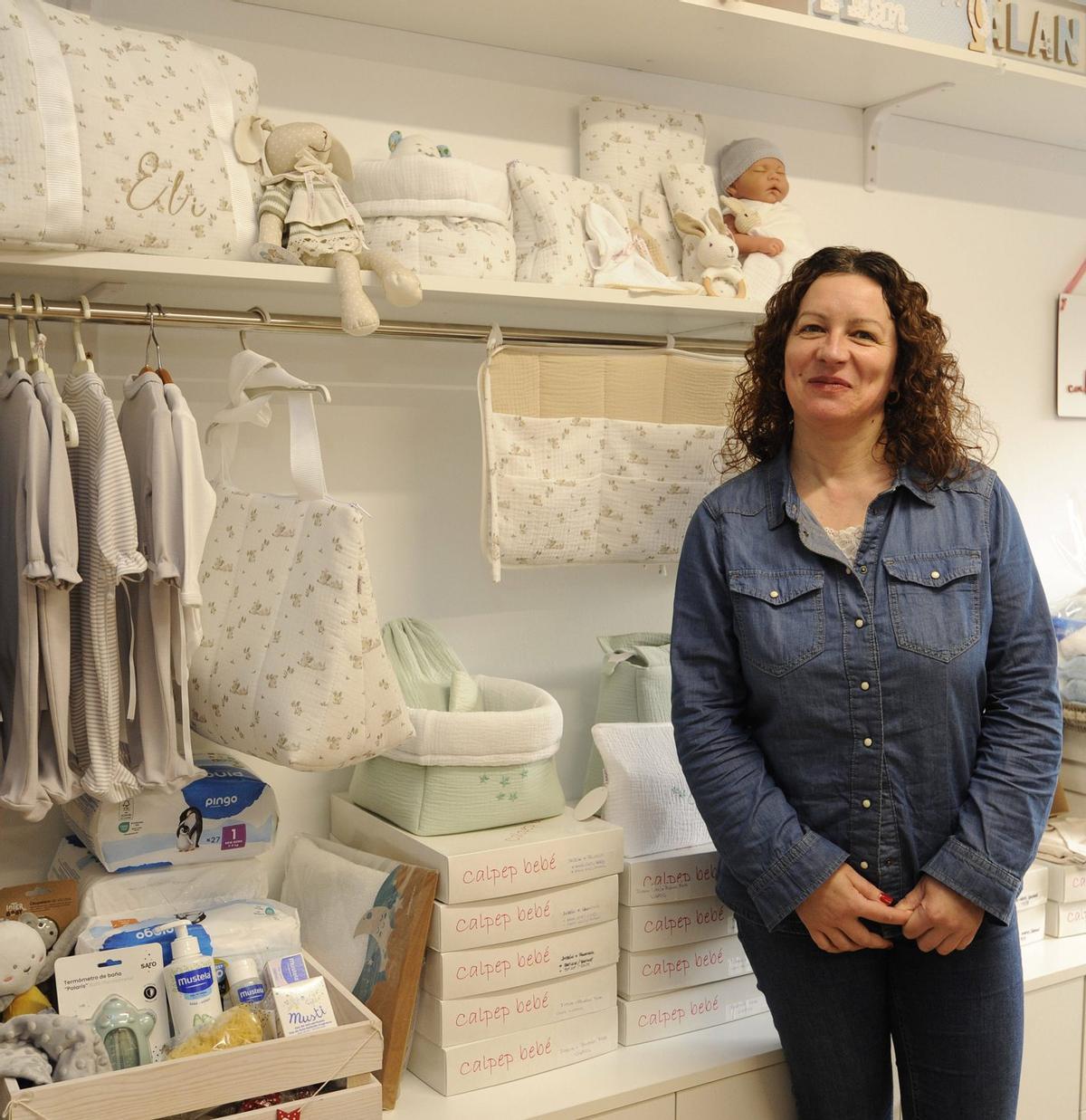 Susana Perol, en las instalaciones de Calpep Bebé en Toedo.  | BERNABÉ/JAVIER LALÍN