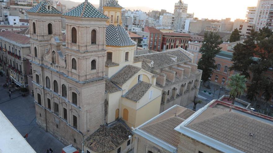 Vista de Murcia desde el torreón de la Casa Cerdá de la plaza de Santo Domingo.