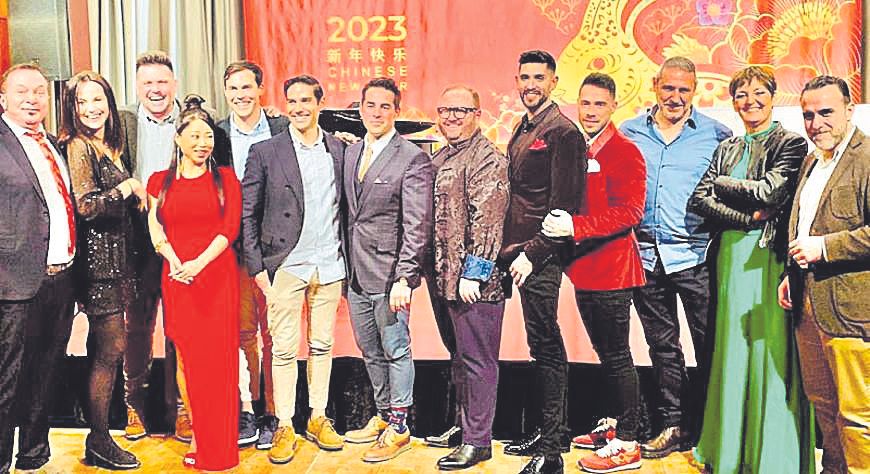 Agustín, Helena, Edgar, Usun, Juan, Iago, Joan, Tommy, Miquel, Pedro, Jaime, Ana y Rafa.