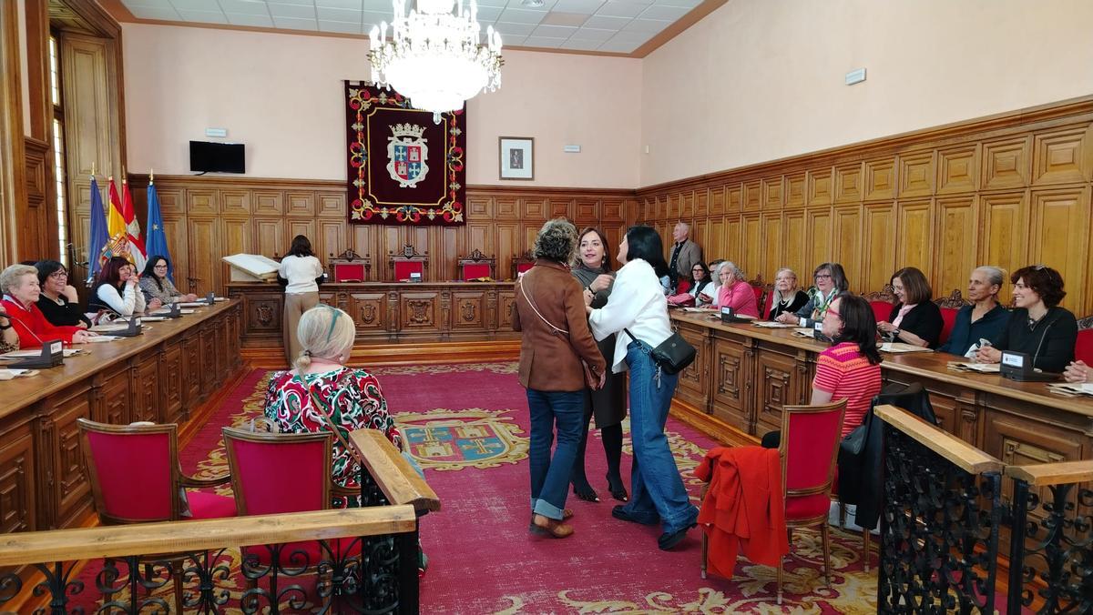 GALERÍA | Reconocimiento a las tejedoras sanabresas
