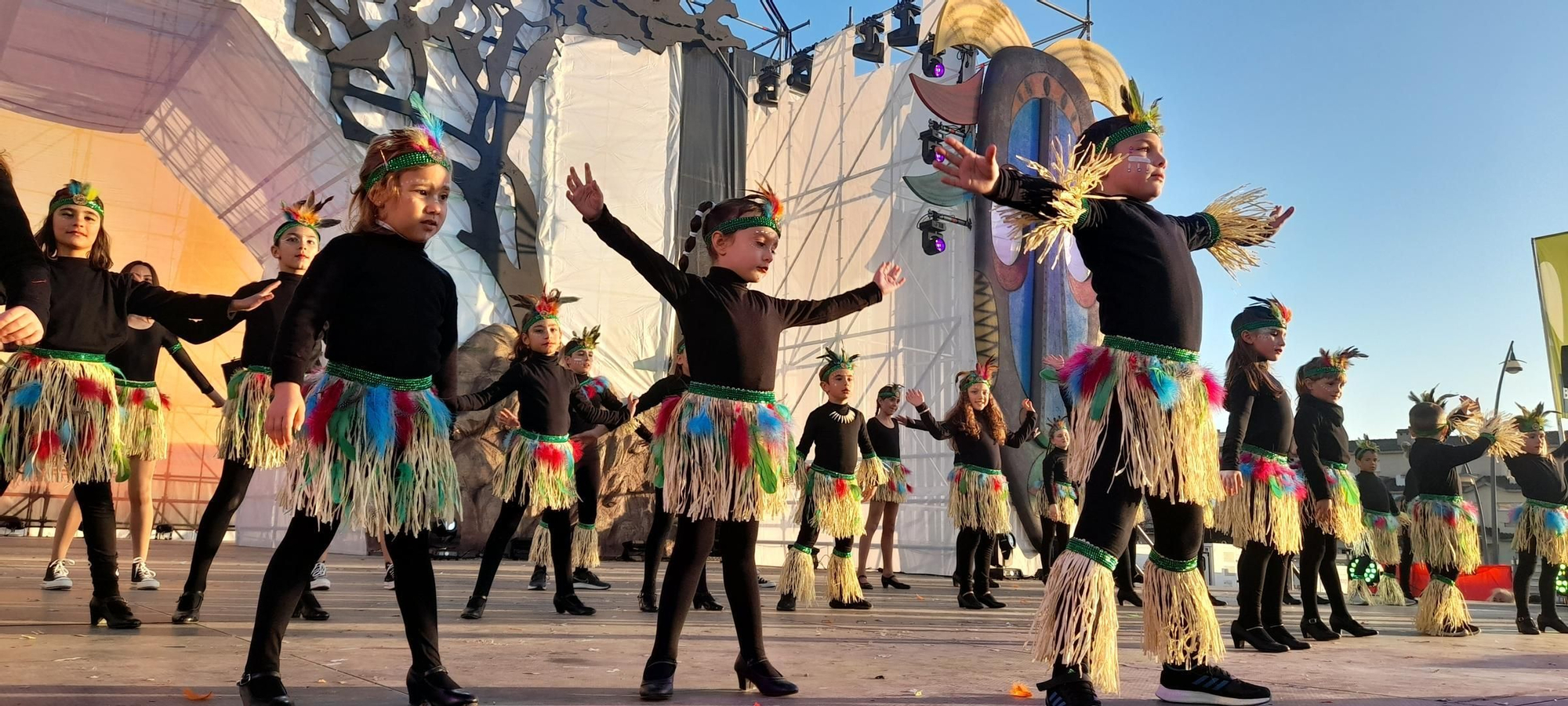 Gala infantil de reinas y reyes en el Carnaval de Vinaròs 2023.jpg