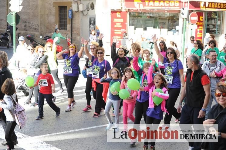 2.000 personas marchan contra el cáncer en Murcia