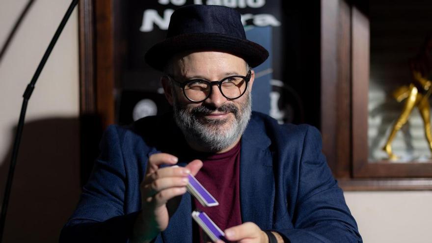 “Íker Jiménez es una tragedia para este país, con las redes los charlatanes se han vuelto muy peligrosos, tienden a la ultraderecha y al aborregamiento del público”