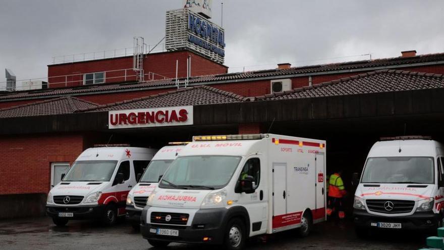 El Hospital del Oriente aplaza consultas y cirugías por el contagio de dos sanitarios