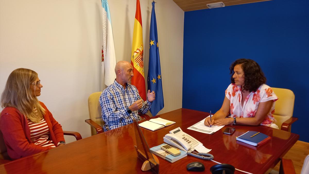 La reunión entre los representantes de la Consellería de Mar y el BDRI.