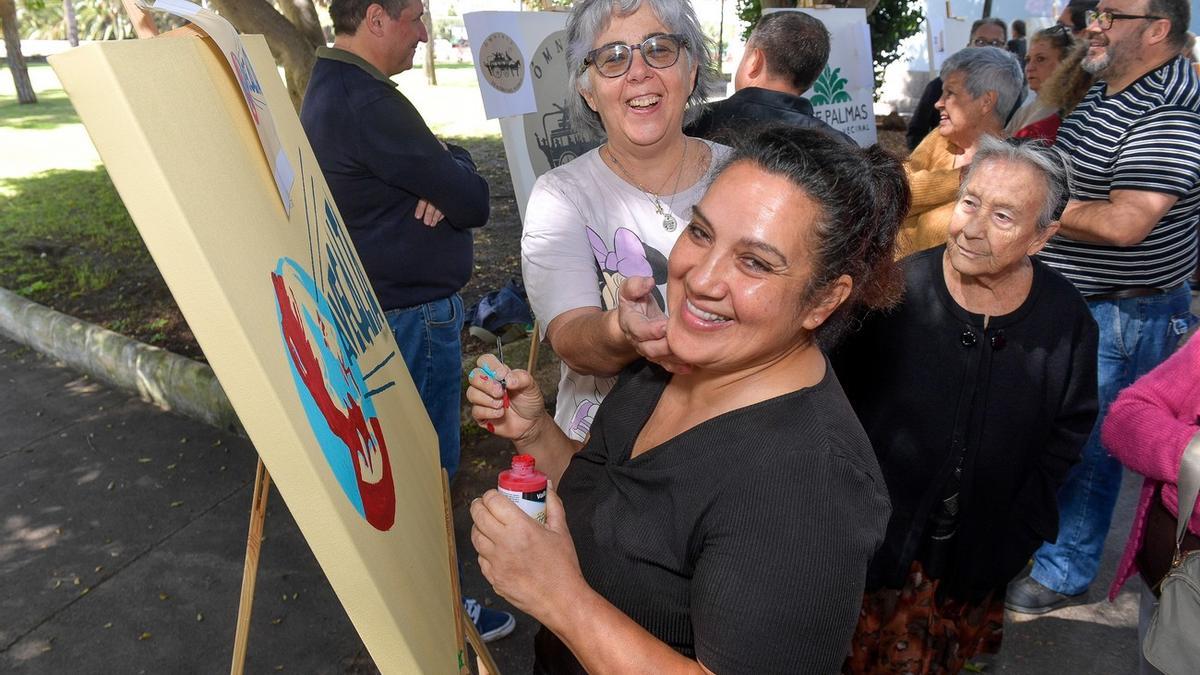 Presentación logos de asociaciones vecinales de Ciudad Alta en Las Palmas de Gran Canaria