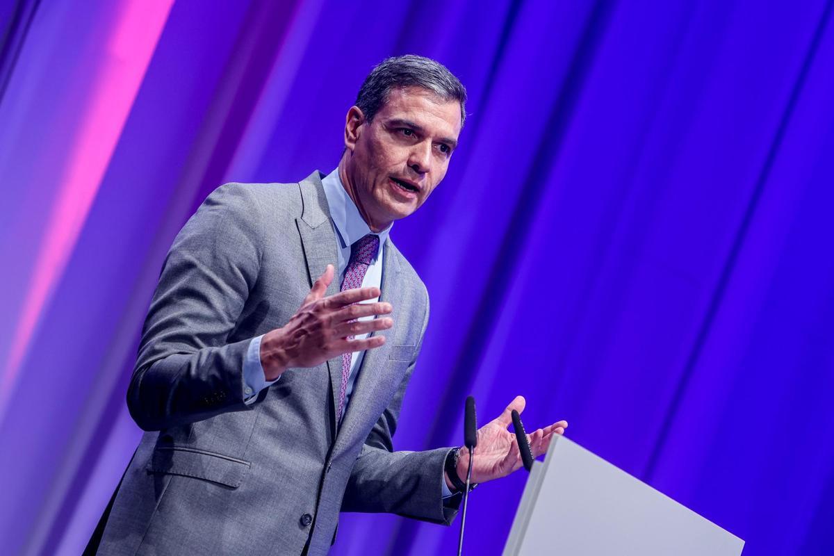 El presidente del Gobierno, Pedro Sánchez, interviene en el acto de clausura del I Congreso sobre Movilidad Global Global Mobility Call, en Ifema Madrid, a 16 de junio de 2022, en Madrid (España). Se trata del primer evento holístico, transversal e inte