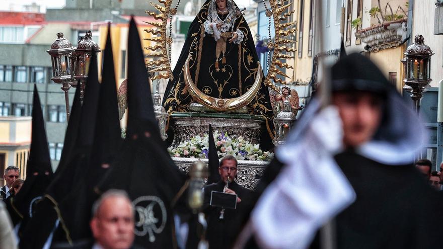 Sábado Santo con sabor a despedida de la mano de la Soledad