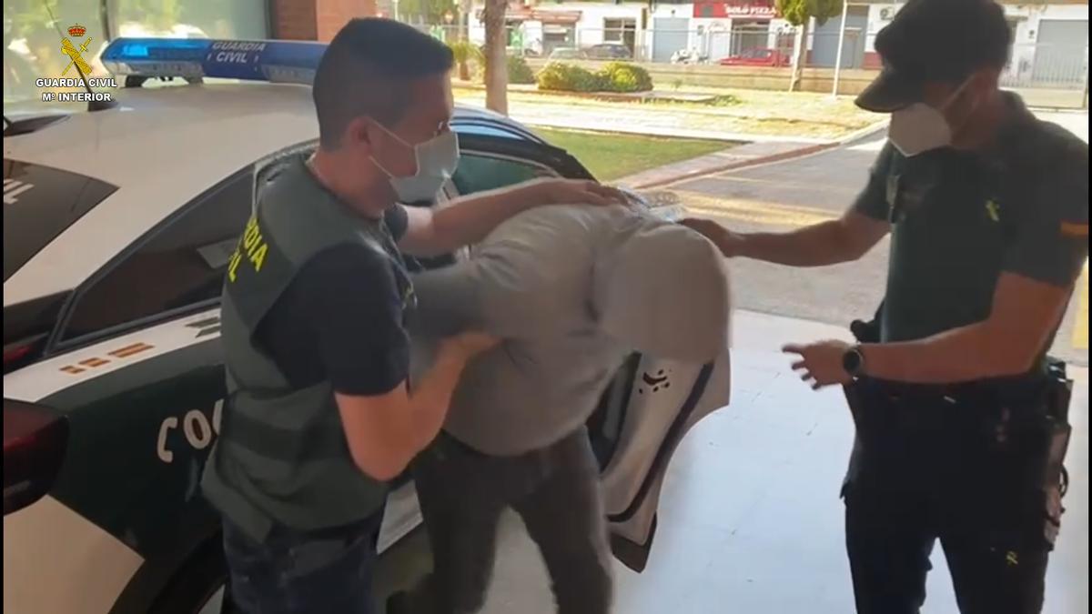 Detención del implicado por parte de la Guardia Civil