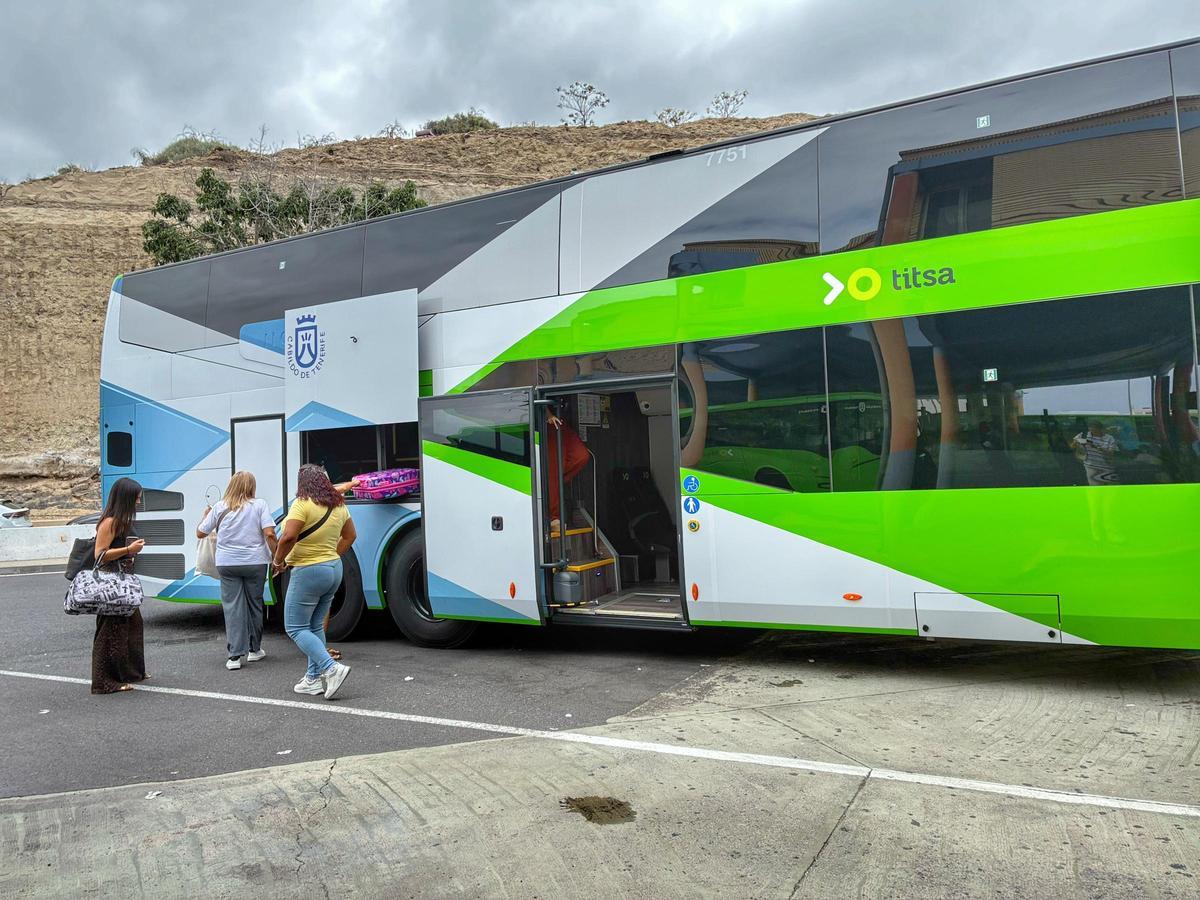 Nueva guagua de dos pisos en Tenerife Nueva guagua de dos pisos en Tenerife