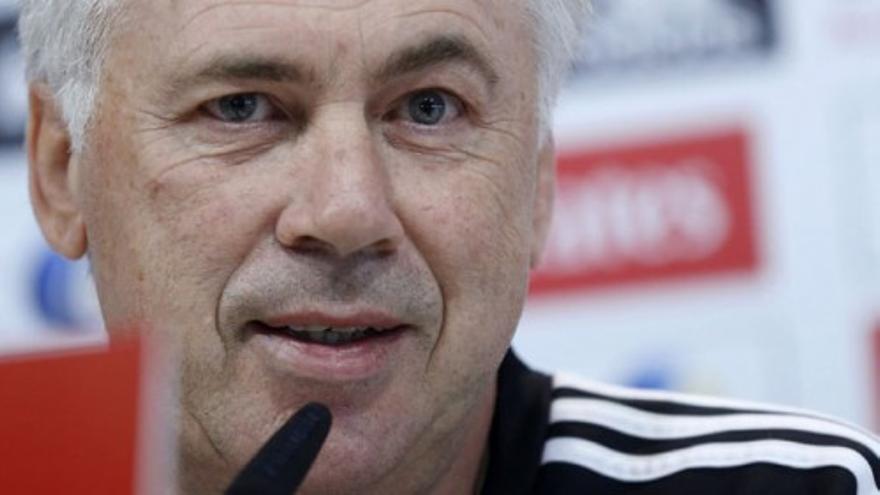 Ancelotti descarta movimientos en enero