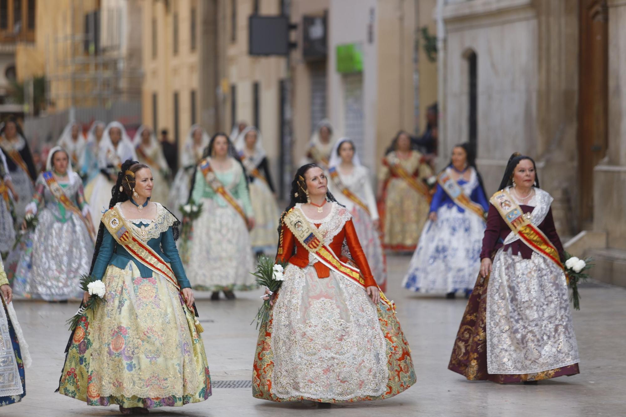 Búscate en el segundo día de la Ofrenda en la calle San Vicente hasta las 17 horas