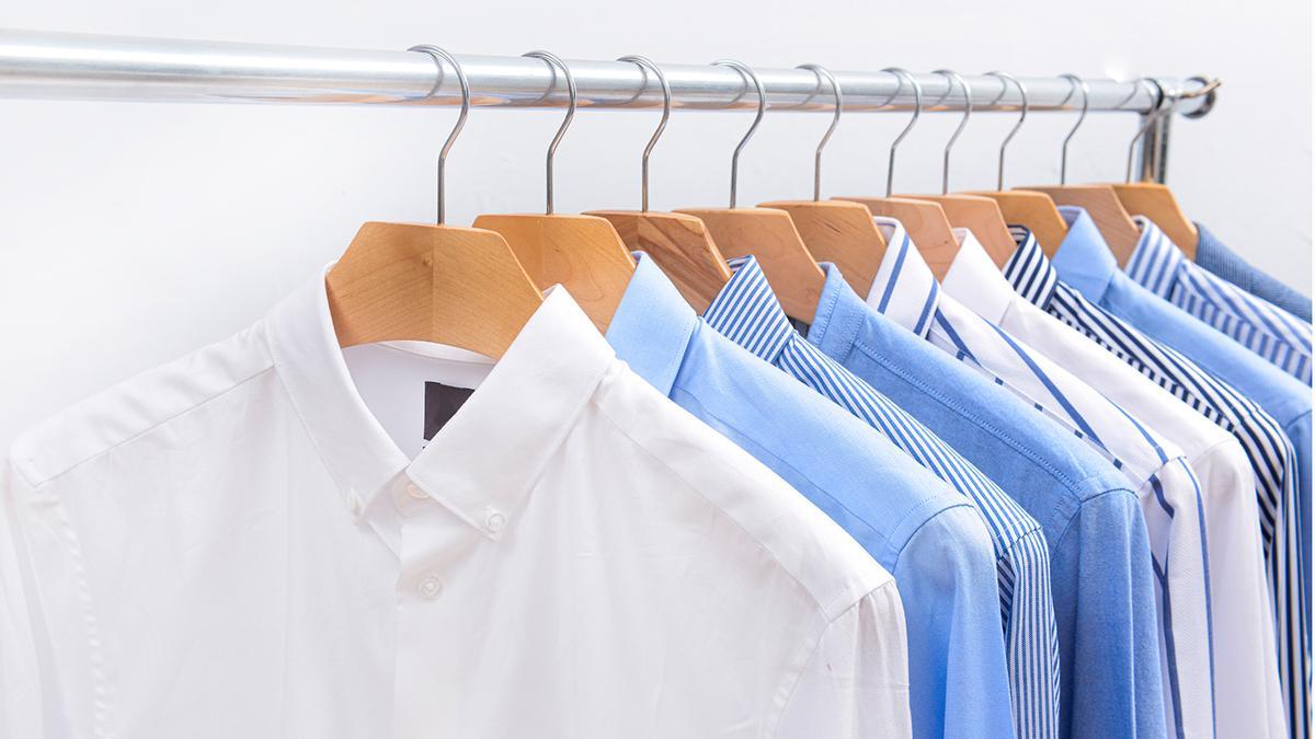 La solución para colgar más ropa en tu armario y que no se caiga: Lidl tiene el invento perfecto