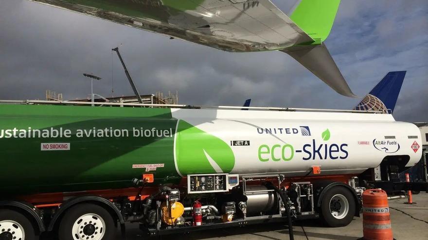 Primer vol transatlàntic d&#039;un avió de passatgers amb combustible ecològic al 100%