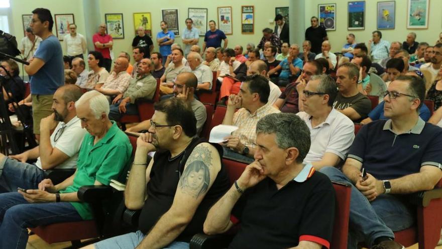 Socios, en la ultima asamblea.