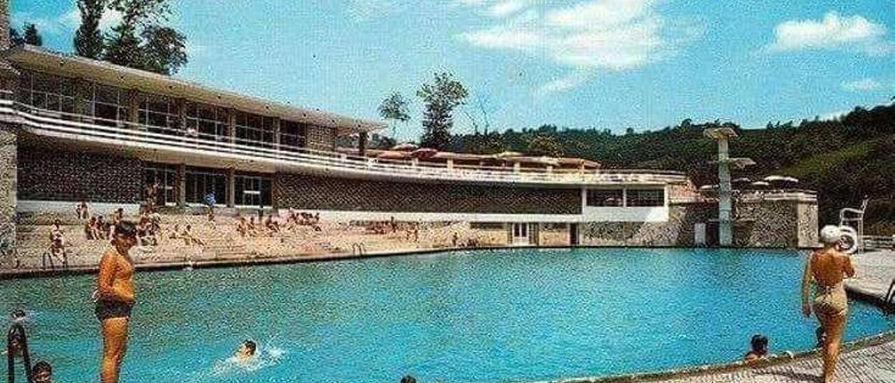 La piscina exterior de Pénjamo, a finales de la década de los años setenta.