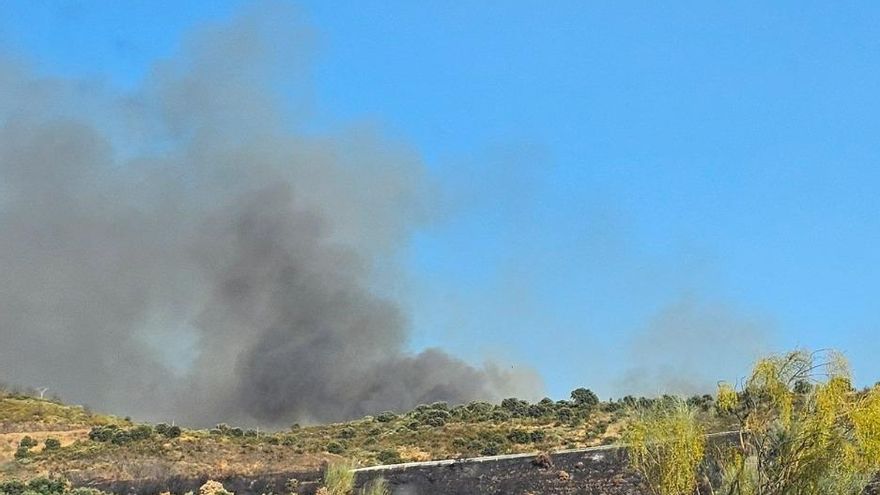 Imagen del incendio de Malpartida de Plasencia.