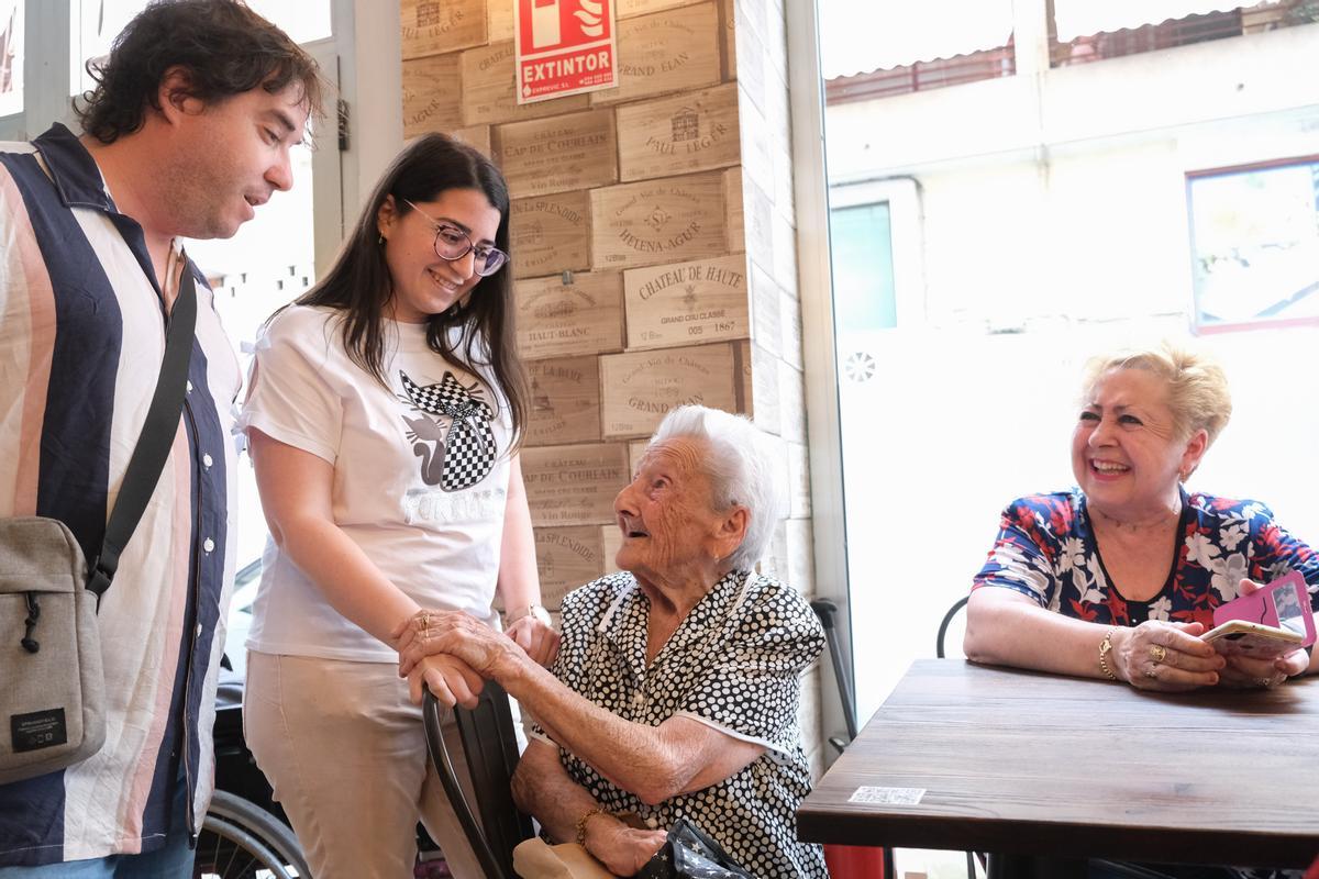 La alicantina Clotilde Escapa cumple 100 años