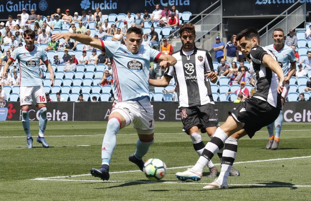 Las fotos del último partido de Liga en Balaídos entre el Celta y el Levante