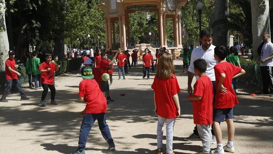 L’esport, els jocs tradicionals locals i el dibuix mobilitzen als joves de Castelló en primavera