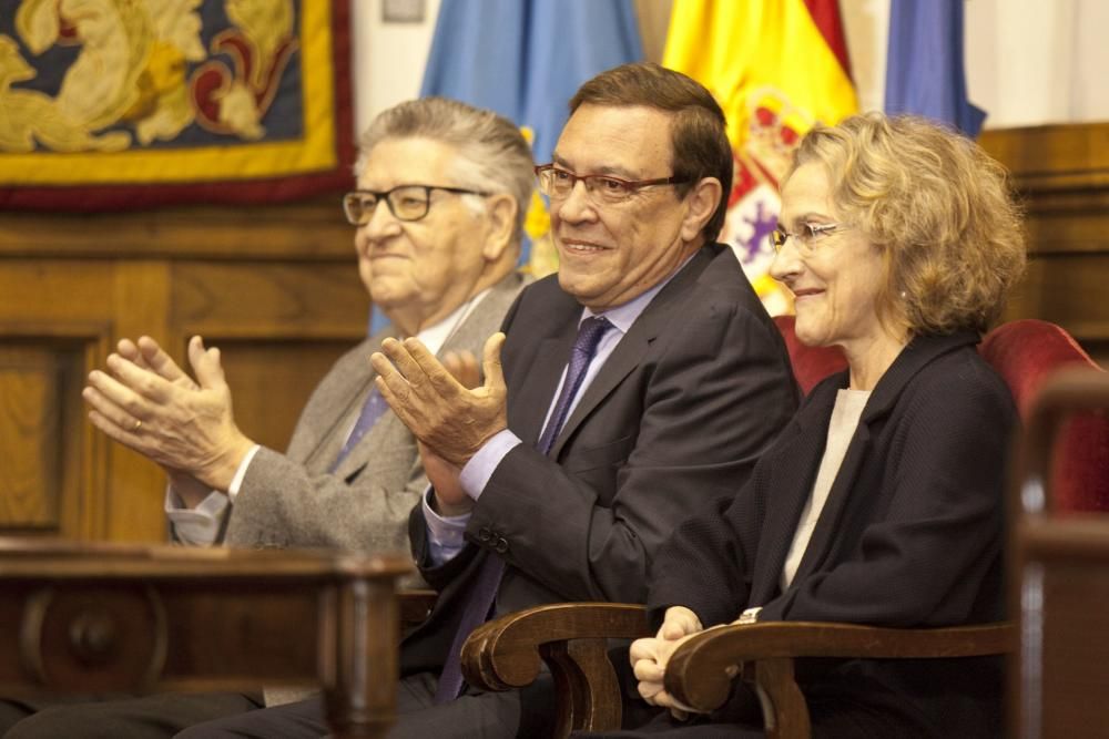 Toma de posesión de María Paz Andrés como Defensora del Universitaria.