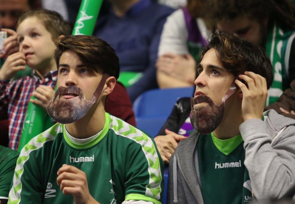 El conjunto verde se lleva el segundo partido de la serie semifinal y se mete en la gran final por la vía rápida ante un Carpena entregado.