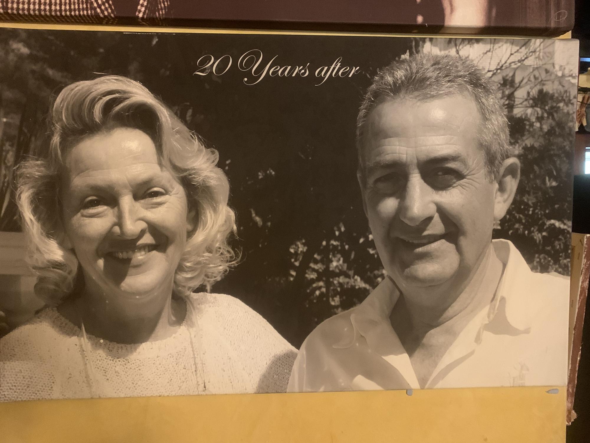 Gehen seit mittlerweile 37 Jahren gemeinsam durchs Leben: Hermine Reisinger und Juan Saavedra.