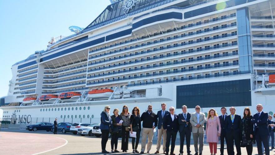 Valenciaport analiza la tasa  turística con las navieras para evaluar el impacto sobre los cruceros