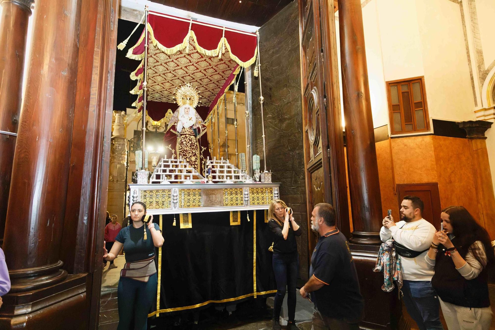 GALERÍA I Los pasos de Semana Santa en Vila-real, en imágenes