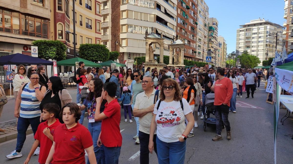 Las altas temperaturas marcaron la celebración de la Trobada en Alzira en abril.