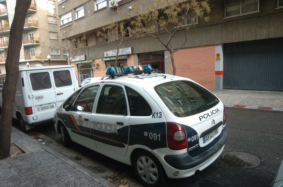 La calle Moncasi, vía en la que se ubicaba la vivienda de la víctima.