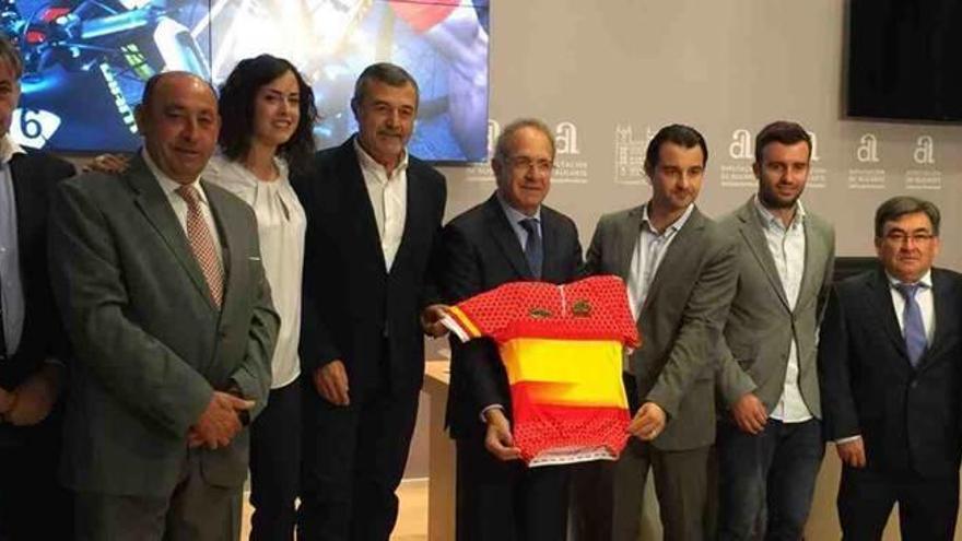 Un momento de la presentación del Campeonato de España que tuvo lugar ayer en la Diputación de Alicante.