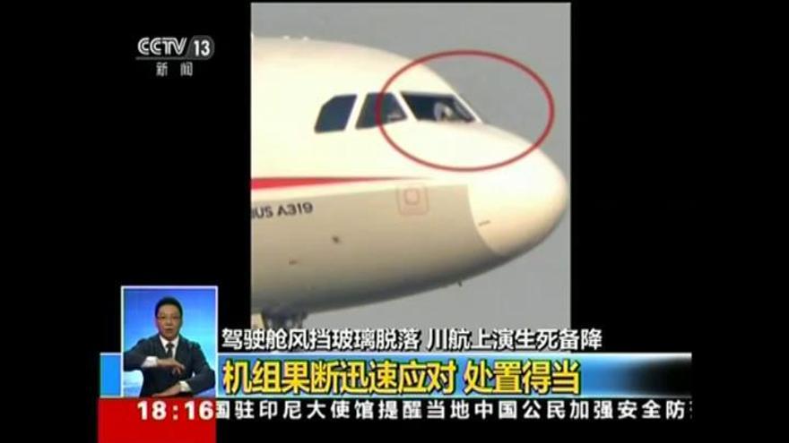 Aterriza de emergencia un avión en China por el desprendimiento de un parabrisas