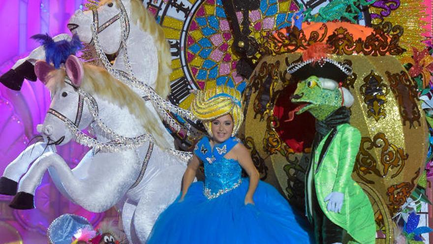 La princesa se convierte en reina. La gala infantil en fotos