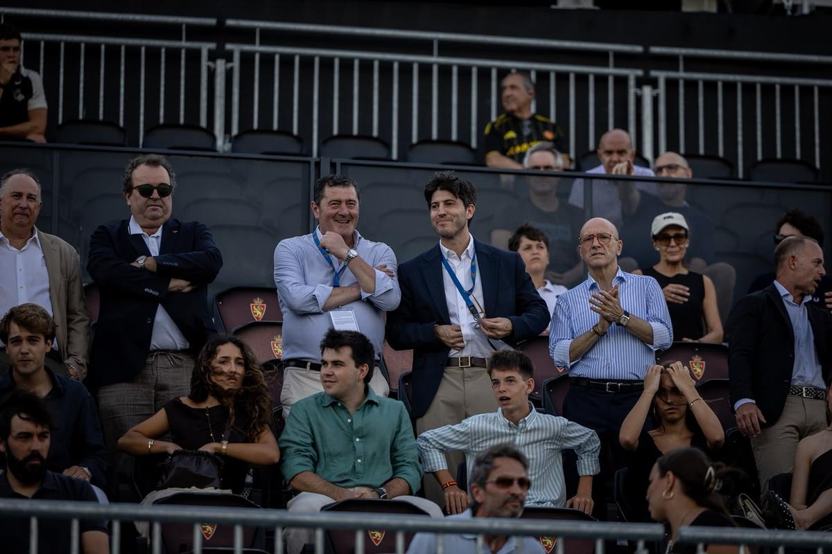 En imágenes | El Real Zaragoza remonta a la Real Sociedad B y se lleva el Trofeo Carlos Lapetra (2-1) En imágenes | El Real Zaragoza remonta a la Real Sociedad B y se lleva el Trofeo Carlos Lapetra (2-1)