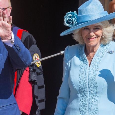 Las portadas de las revistas del corazón de hoy, 17 de noviembre: La separación del rey Carlos de Inglaterra y Camila