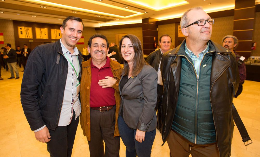 El Meliá se convierte en la sede de Vox en Alicante es el escenario de encuentro de sus afiliados para ver los resultados de las Elecciones Generales y Autonómicas 2019