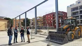 Una inversión de 175.000 euros permite la reforma de la pista del colegio ‘La Santa Cruz’ de Caravaca, dotándola de cubierta