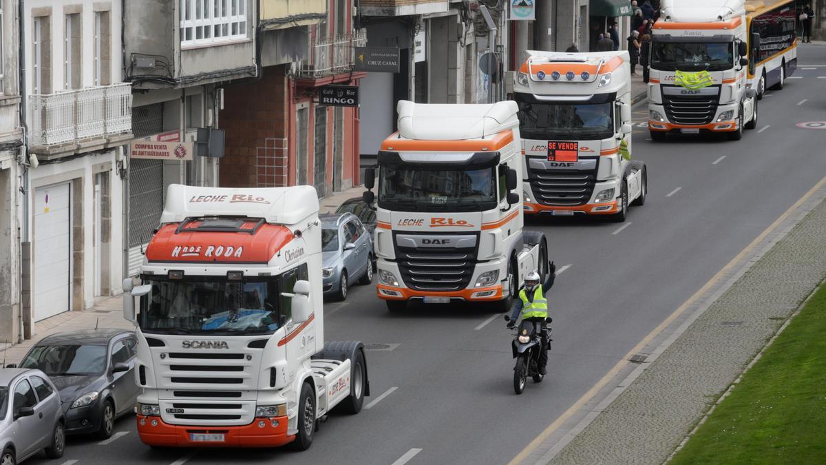 Camiones aparcados en Galicia.