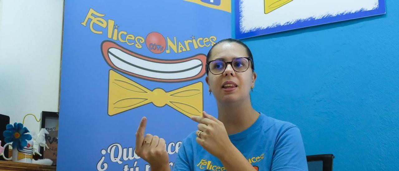 Laura Ramírez, presidenta de la asociación Felices con Narices en la Asociación de Vecinos el Batán -San Roque.